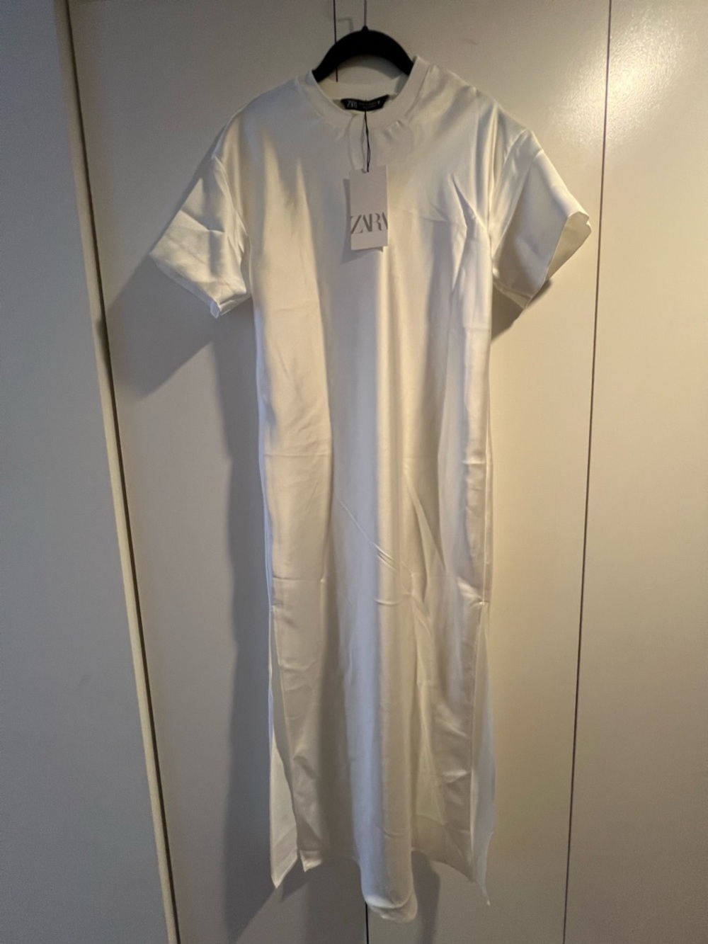 ZARA White Satin Short Sleeve Maxi Dress